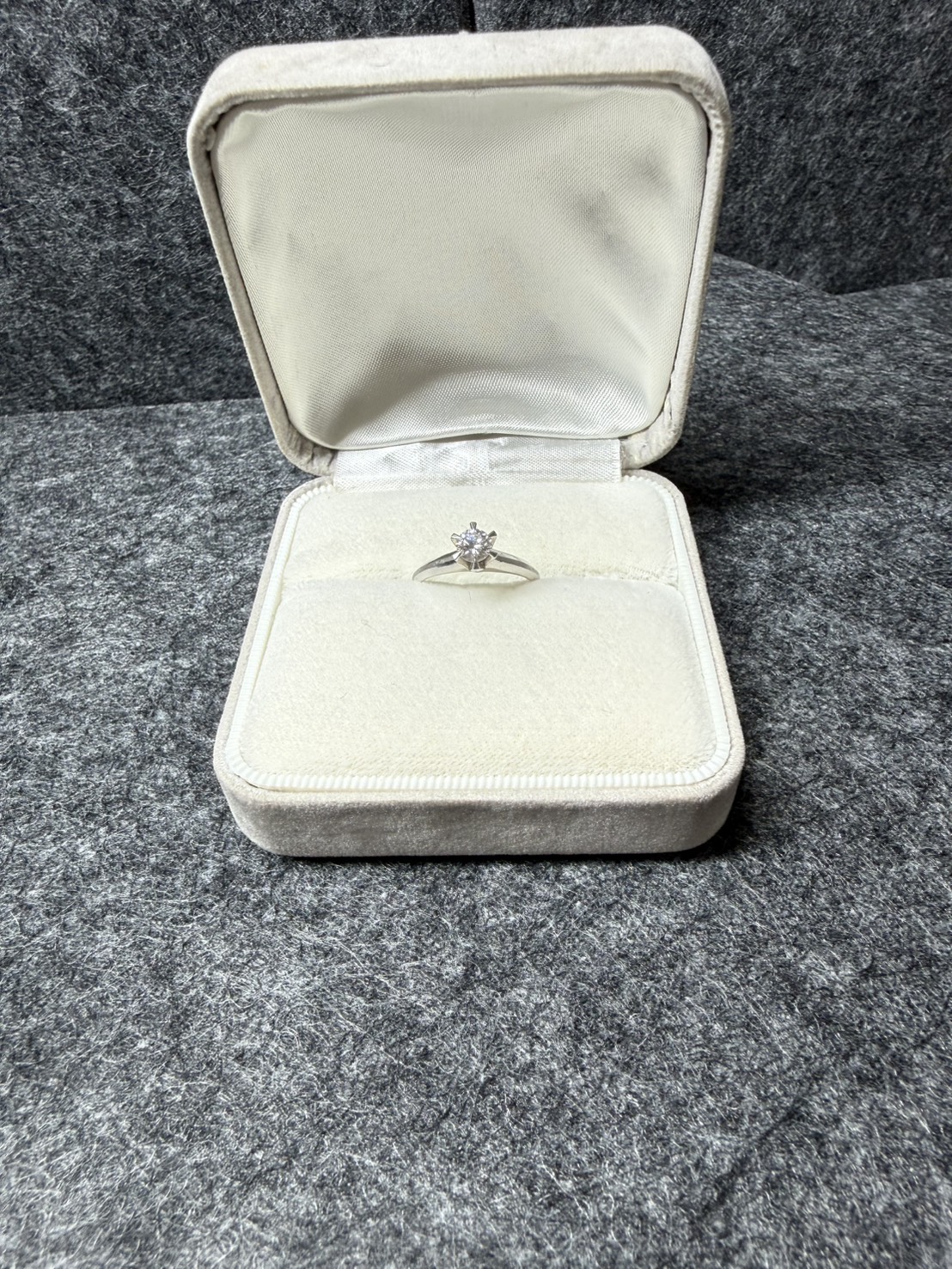 pt900ダイヤリングお買取りさせていただきました！