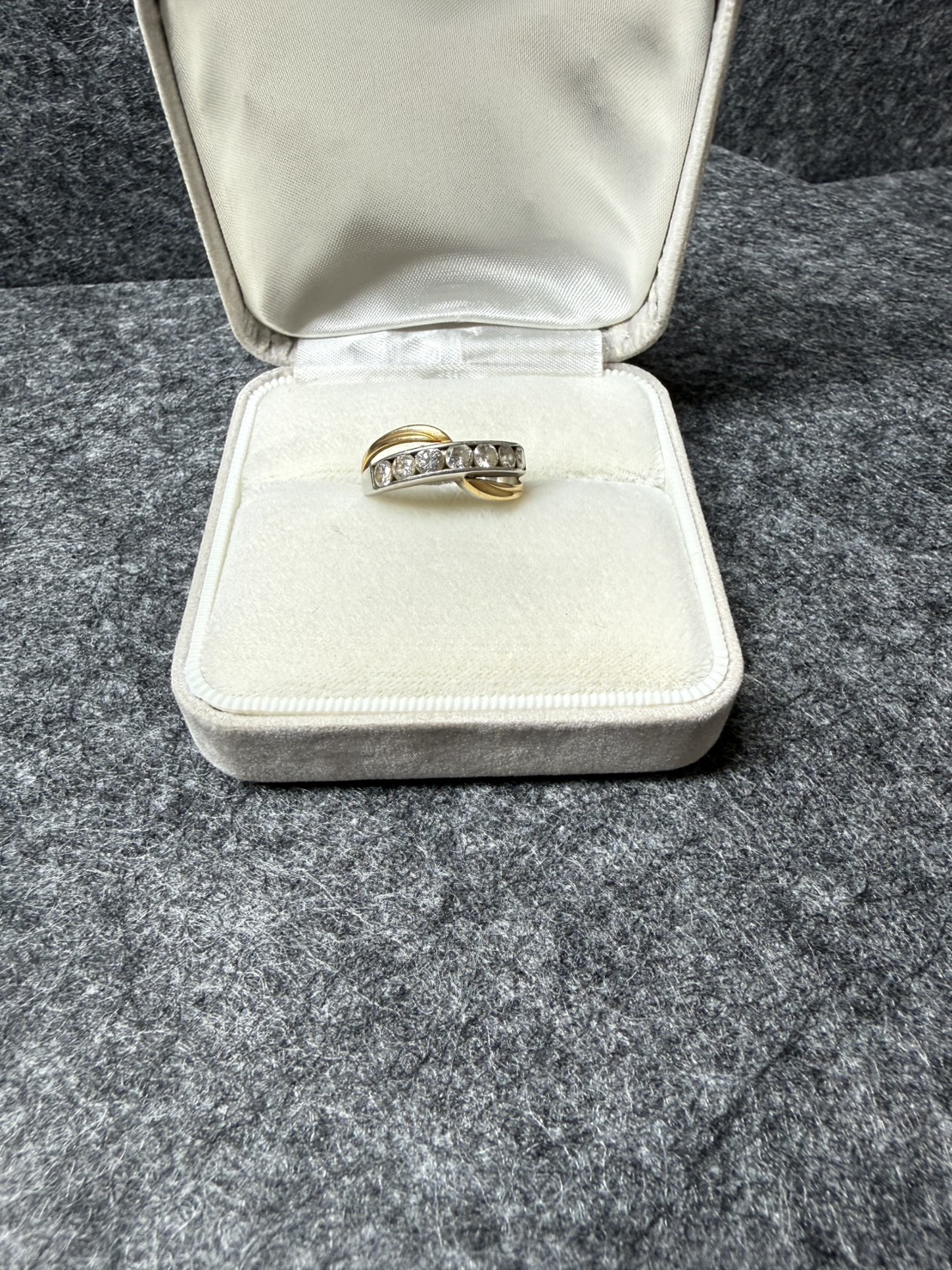 k18,pt900ダイヤ付きコンビリングお買取りさせていただきました！