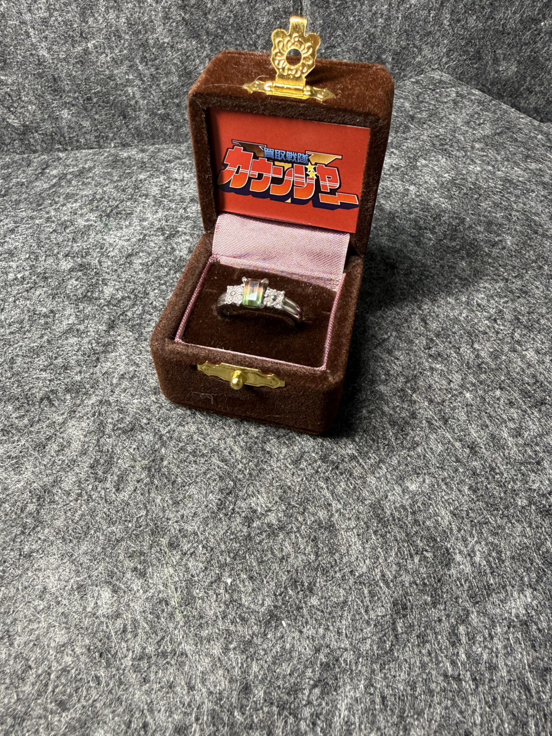 pt900石付リングお買取りさせていただきました！