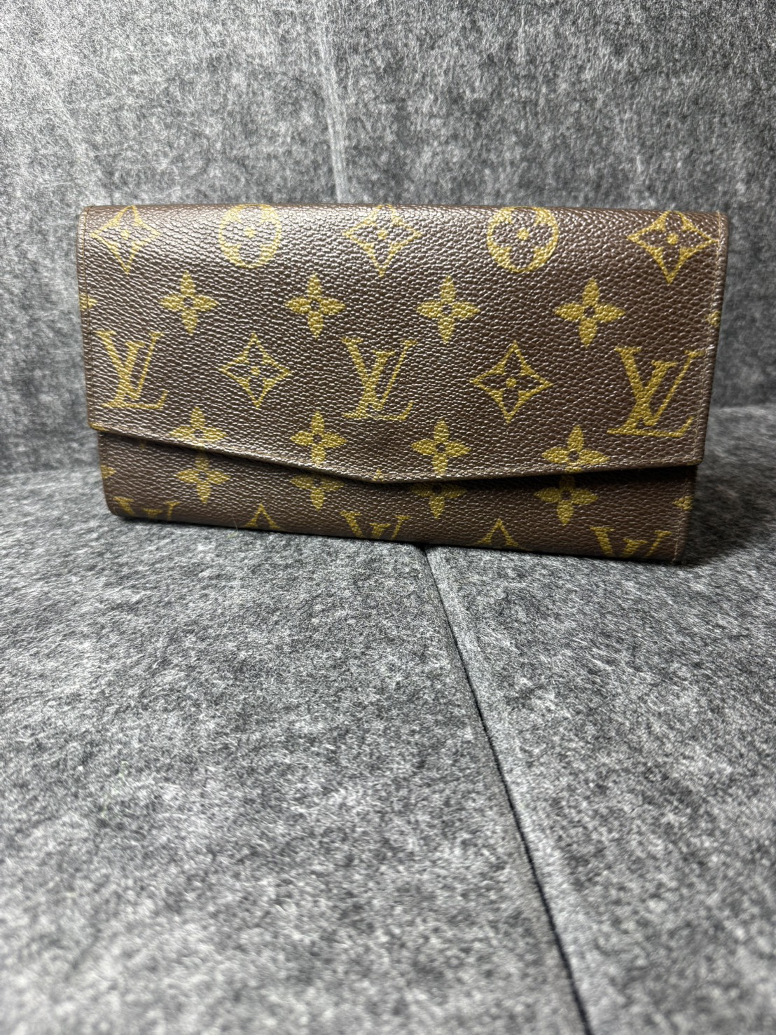 LV モノグラム　財布