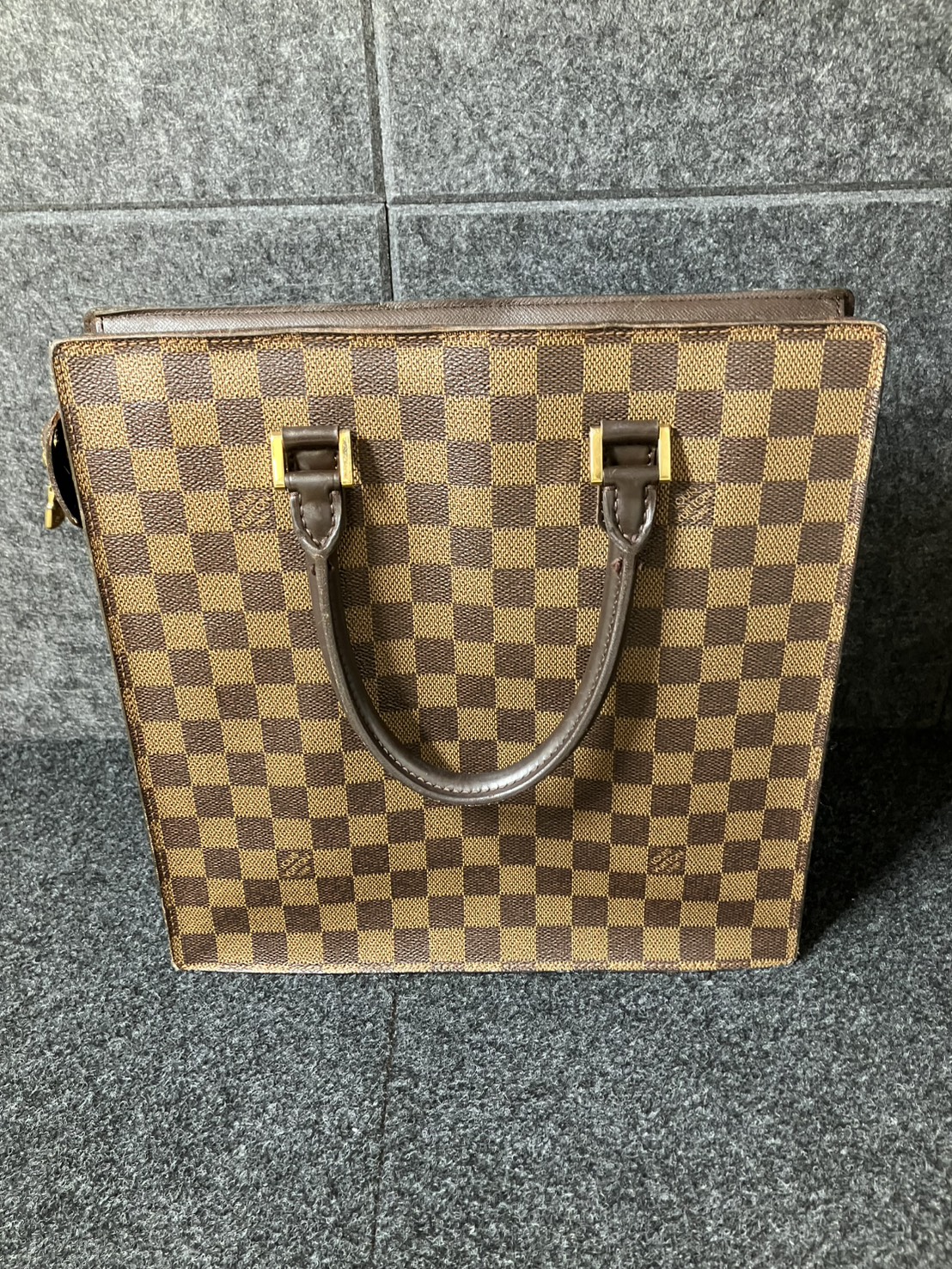 LV ダミエ　ヴェニスPM　をお買取りさせていただきました！