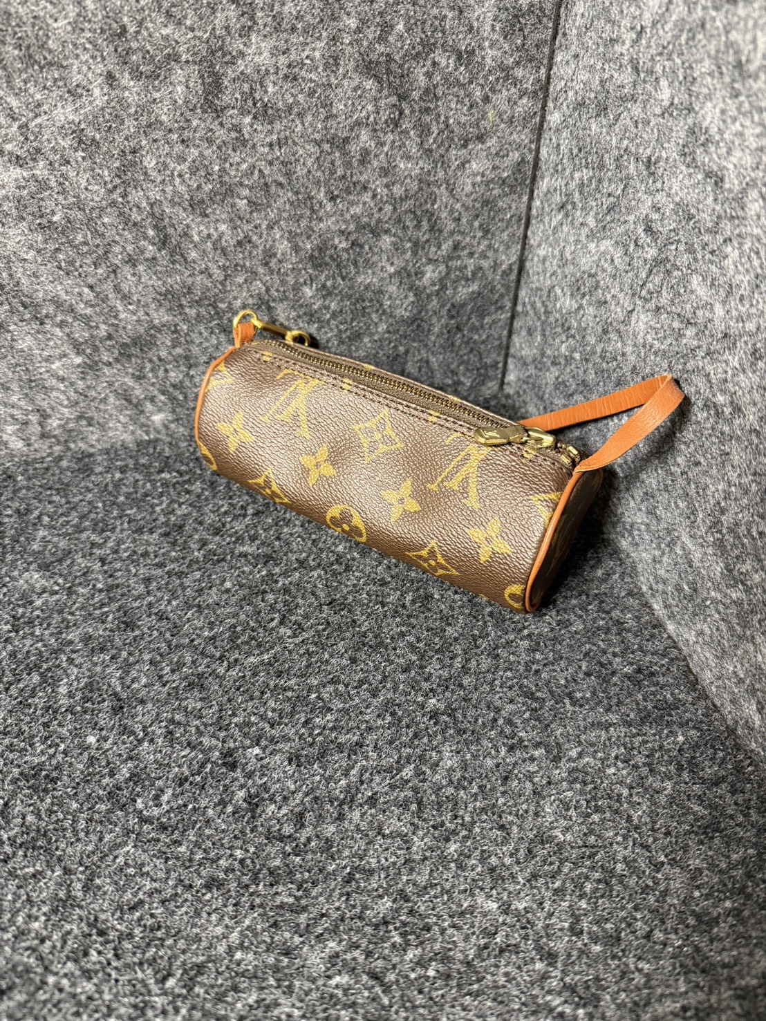 LV 付属ポーチをお買取りさせていただきました！
