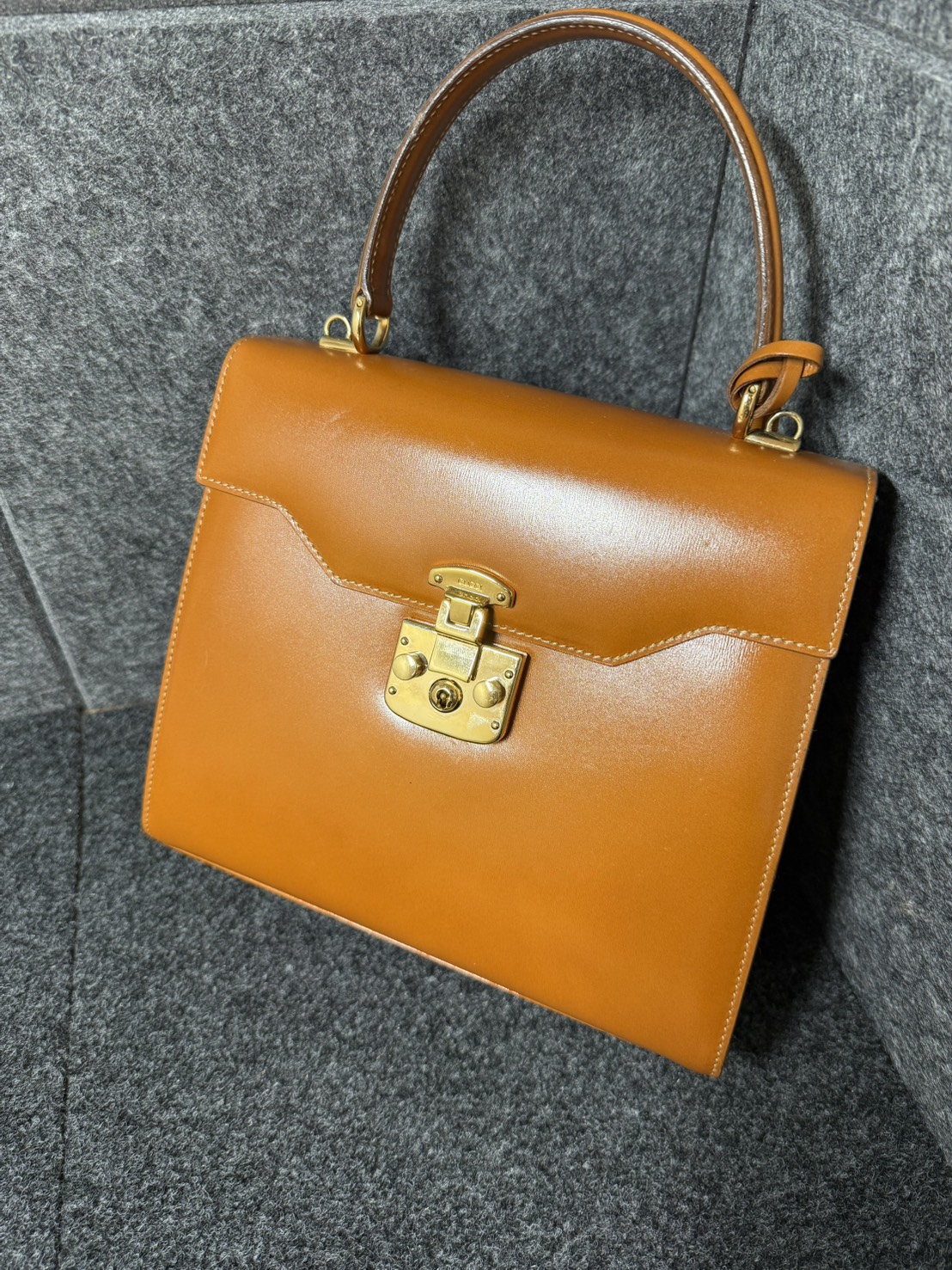 GUCCI　ハンドバックお買取りさせていただきました！