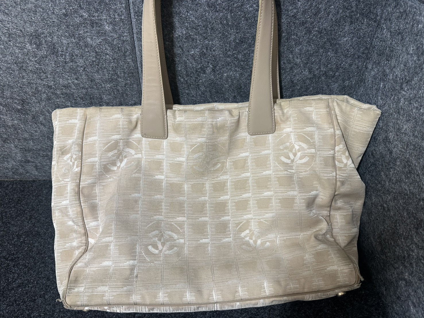 シャネル　トートバックお買取りさせていただきました！